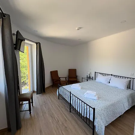 Alojamento de Turismo Rural Ribeirinha Lousã